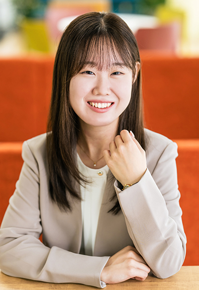 畑中 華衣